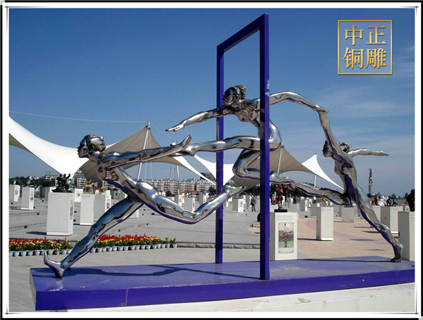 廣場不銹鋼雕塑.jpg 廣場不銹鋼雕塑.jpg