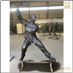 現(xiàn)代人物雕塑 